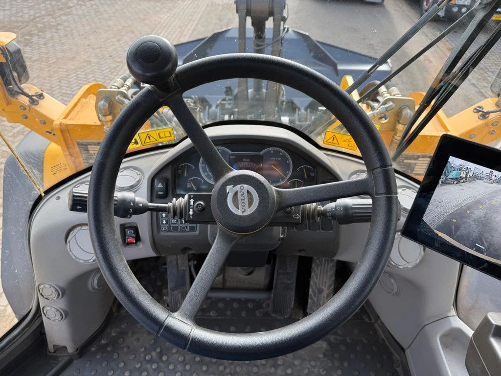 Volvo L120H