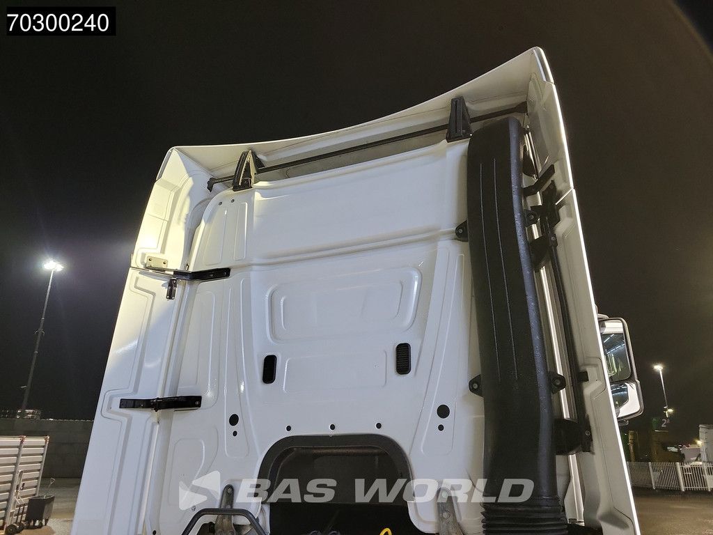 Mercedes Actros 1845 4X2 StreamSpace Euro 6