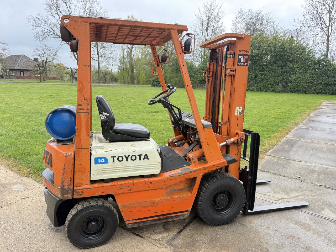 Toyota 1400kg LPG heftruck - automaat - luchtbanden
