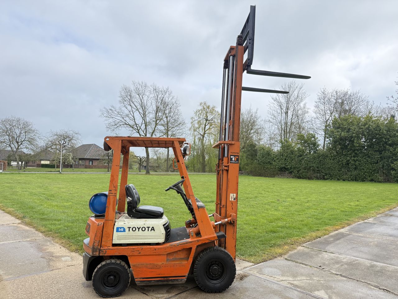 Toyota 1400kg LPG heftruck - automaat - luchtbanden
