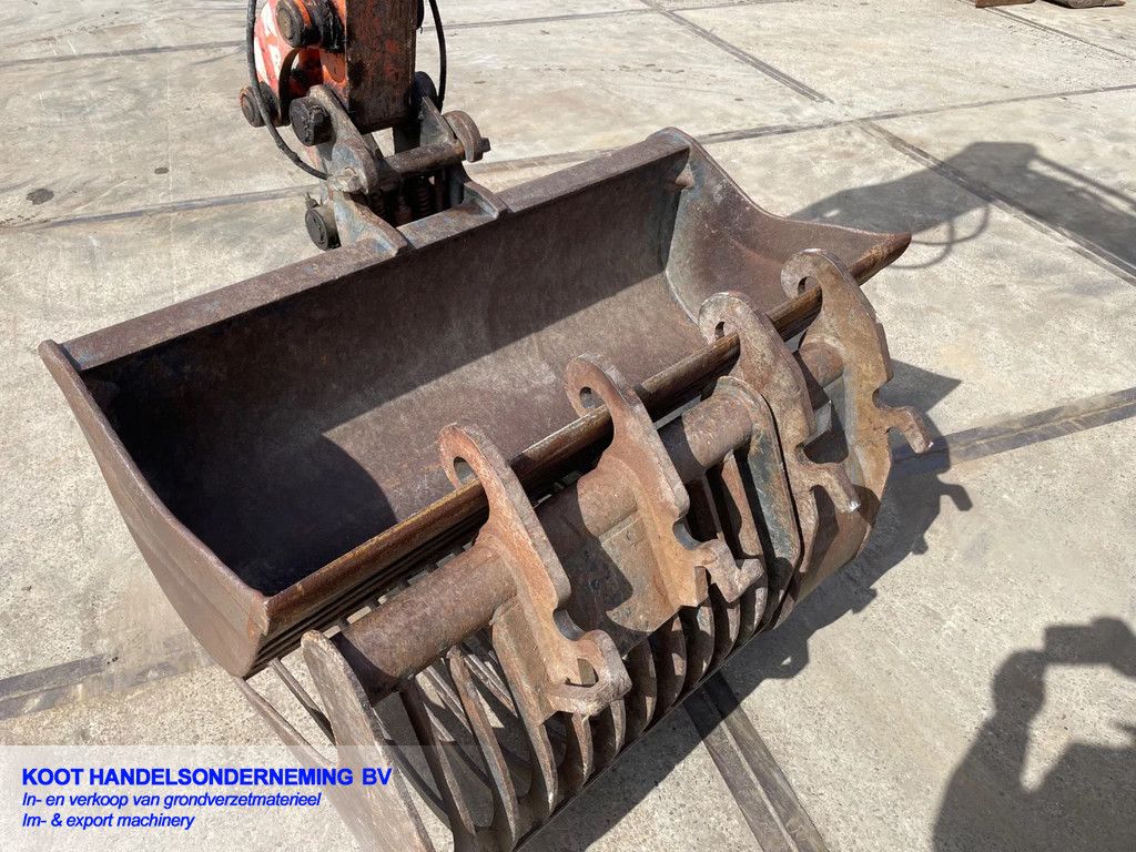 Hitachi Airman EX 35 3 Bakken Top