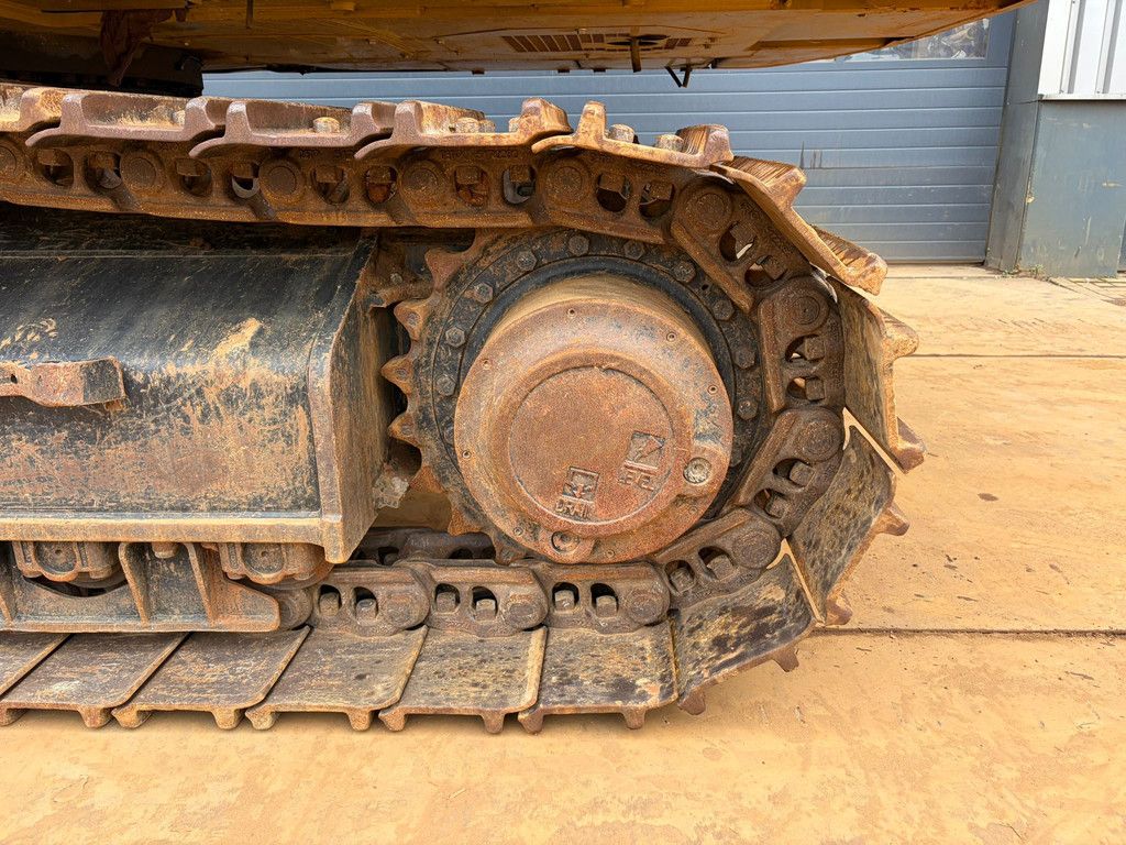 Caterpillar 330GC - 07H LRC - Tier 2 engine