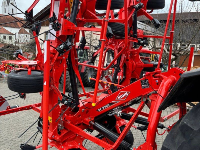 Kuhn GF 8703