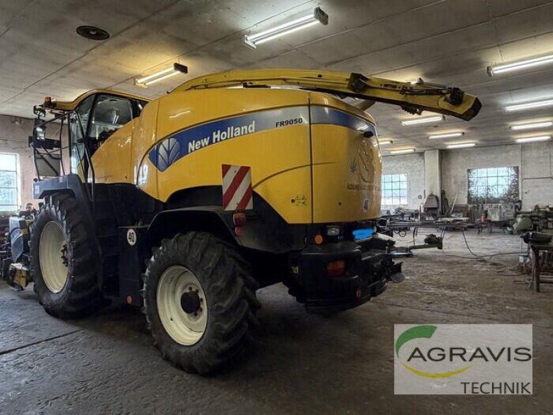 New Holland FR 9050