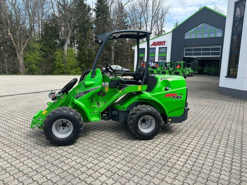 Avant 735 Multifunktionslader AKTION