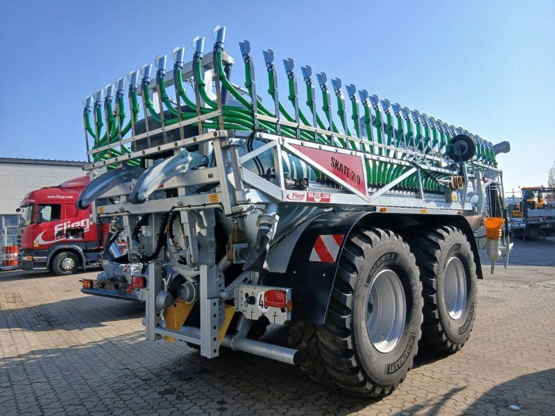 Fliegl PFW 16000 Maxx-Line Plus + Skate 150