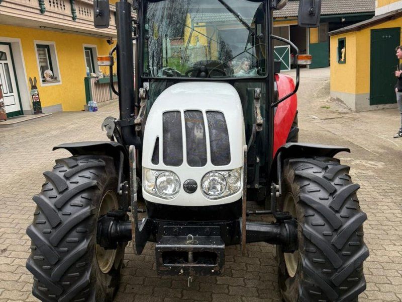 Steyr Kompakt 4075 Komfort 1
