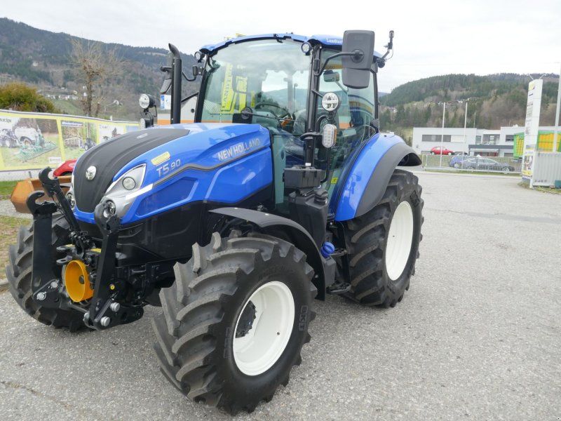 New Holland T5.90 Utility Dual Command
