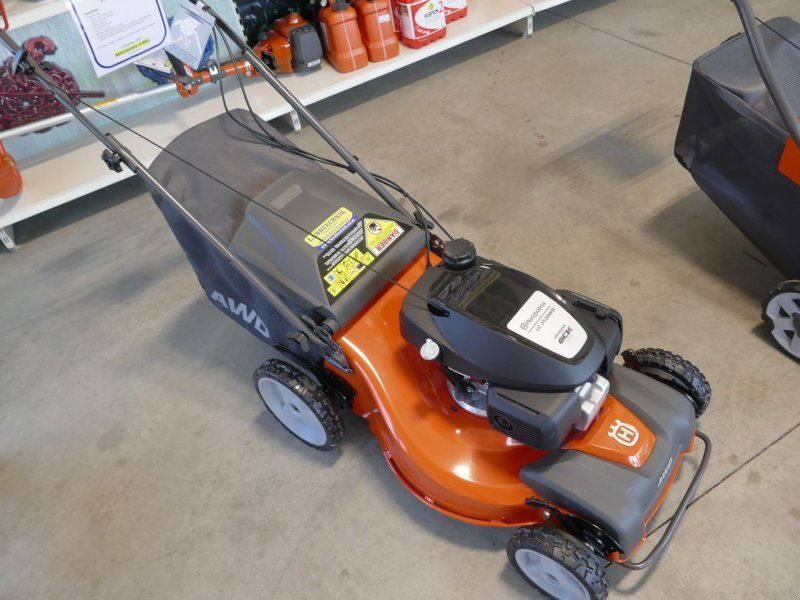 Husqvarna LC 353 AWD