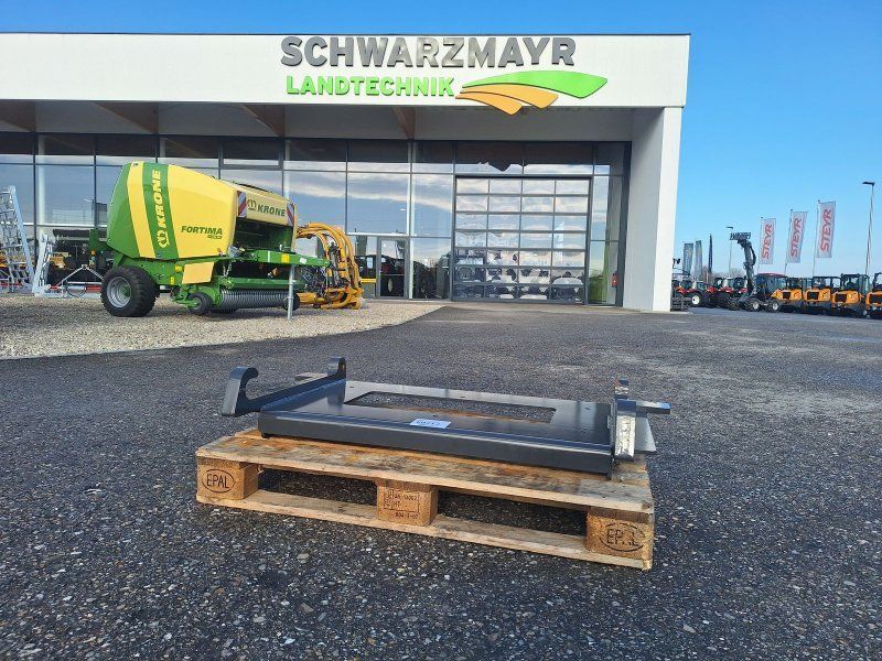 Fliegl AgroCenter Anbauplatte JCB Q-Fit