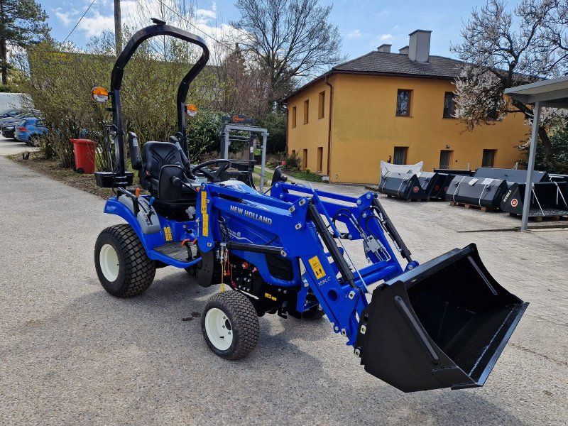 New Holland Boomer 25 C