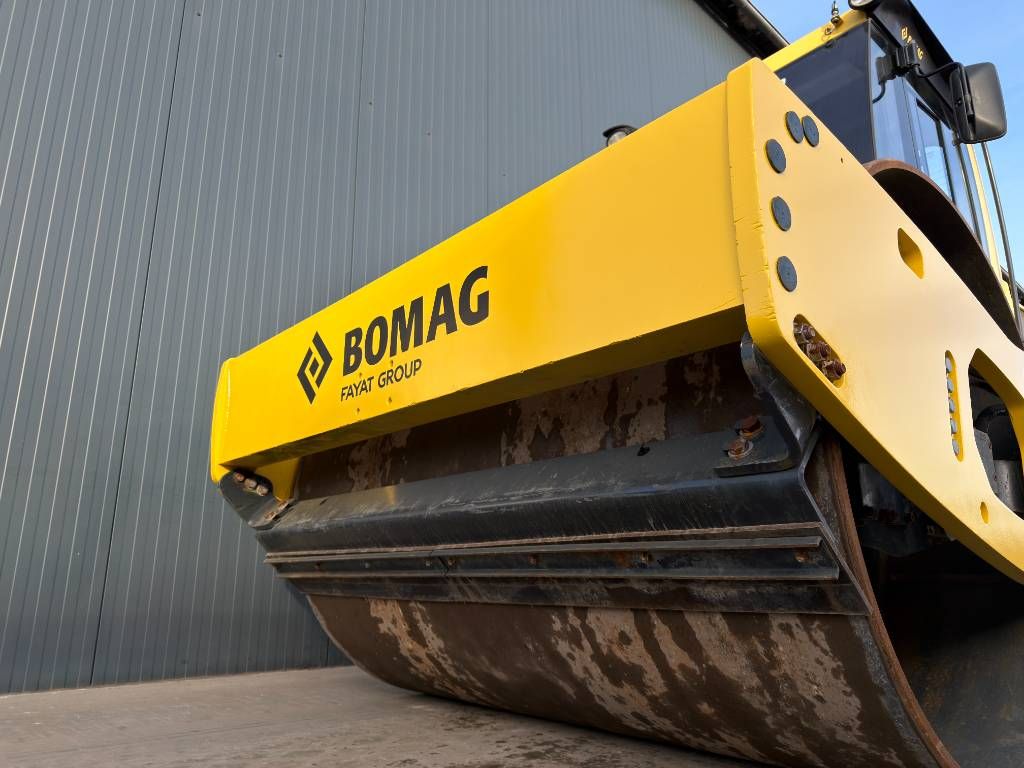 Bomag BW213D-5