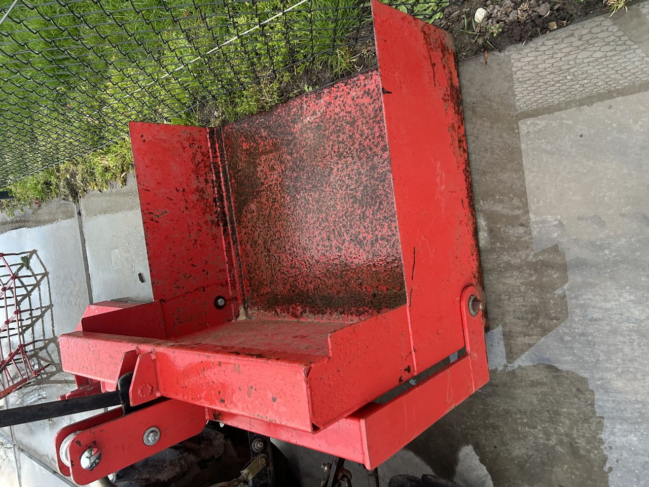 Mooie shibaura P15F met werktuigen