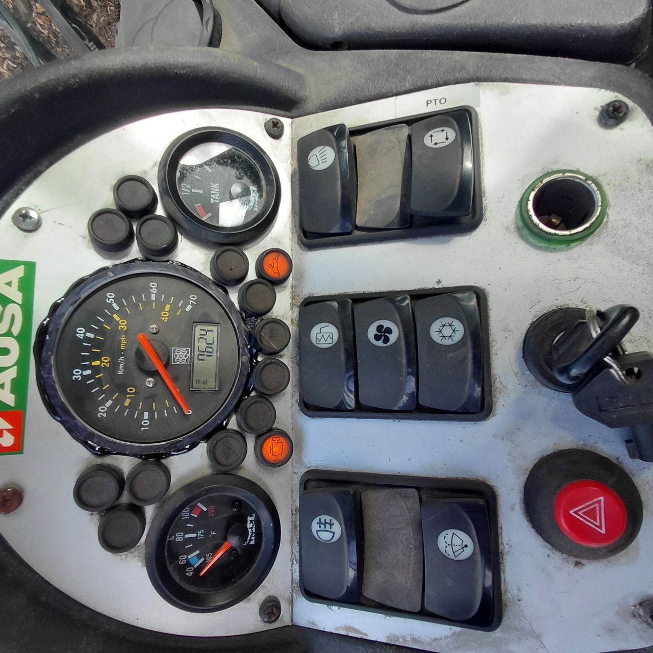 Ausa m250 h veegauto / kiepauto