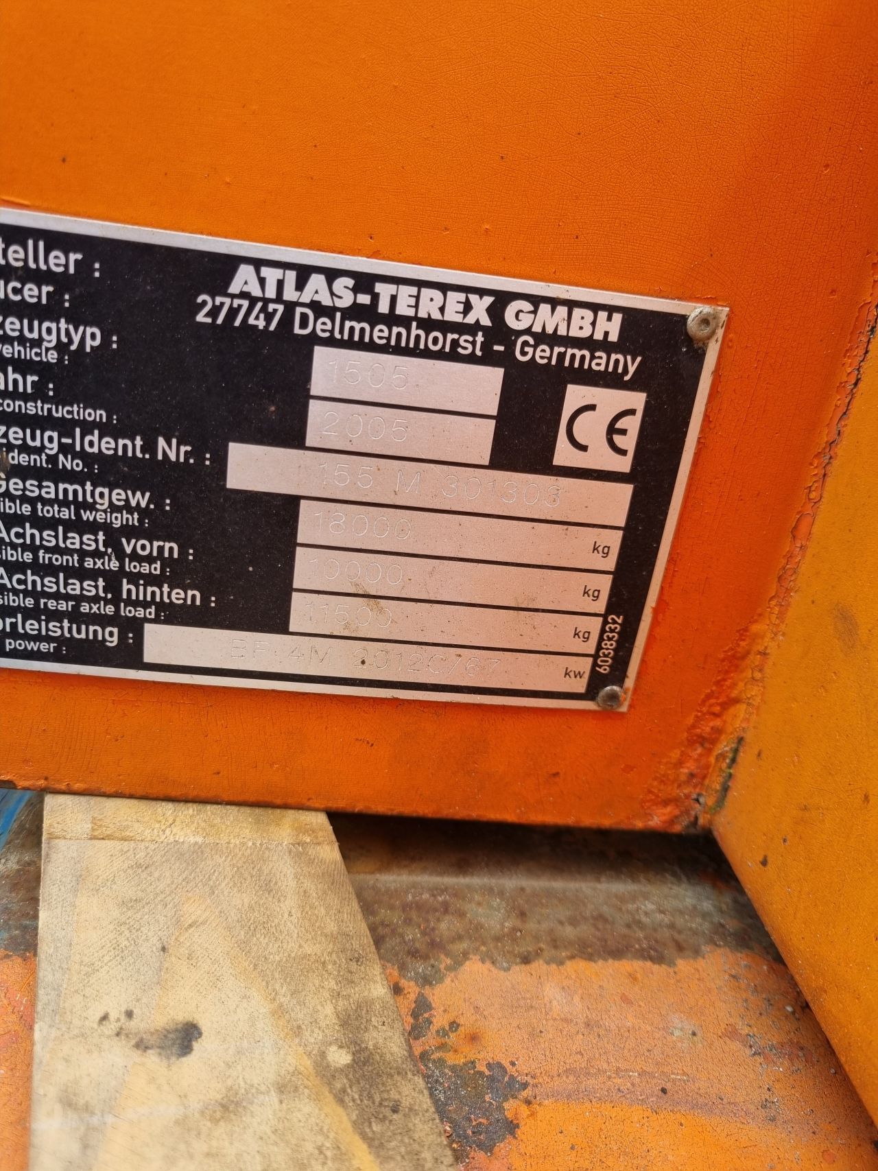 ATLAS - 2005 - Terex - Banden graafmachine/mobiele kraan