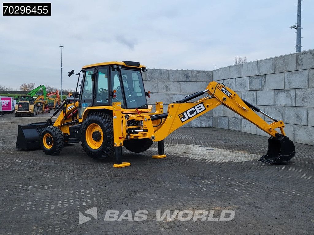 JCB 3DX PLUS 4WD - A/C - HP
