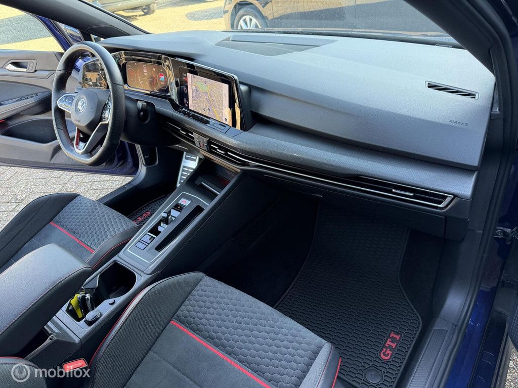 Volkswagen Golf 8 2.0 TSI GTI DSG Clubsport 300 PK Navi Pano