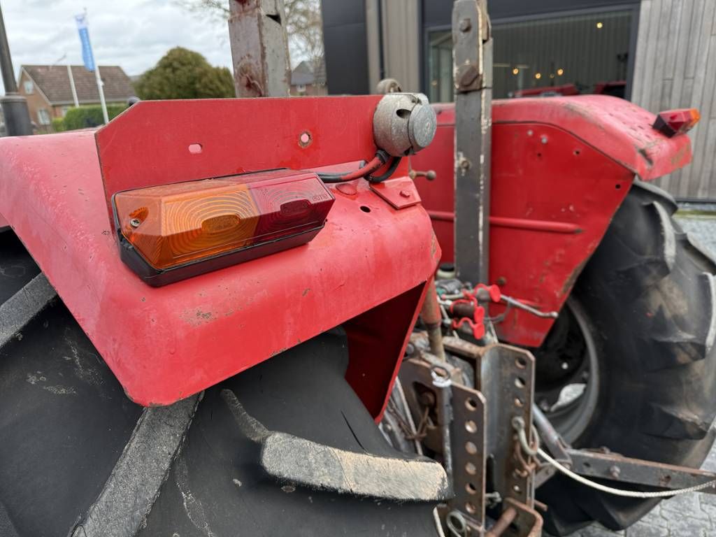 Massey Ferguson 260