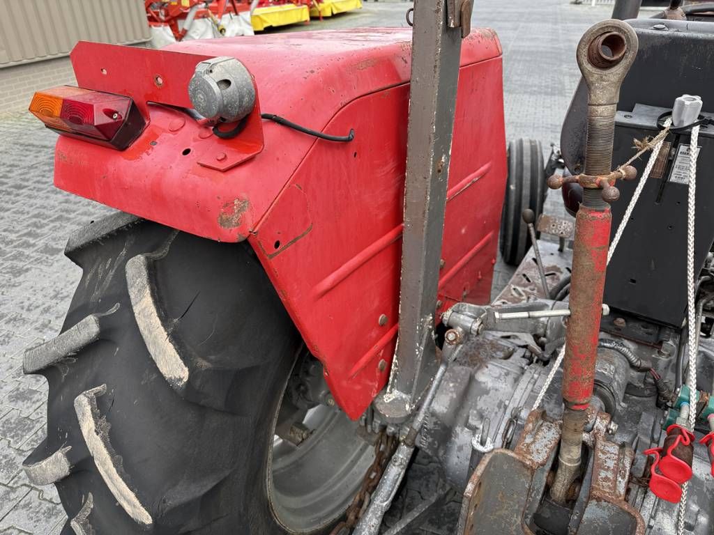 Massey Ferguson 260