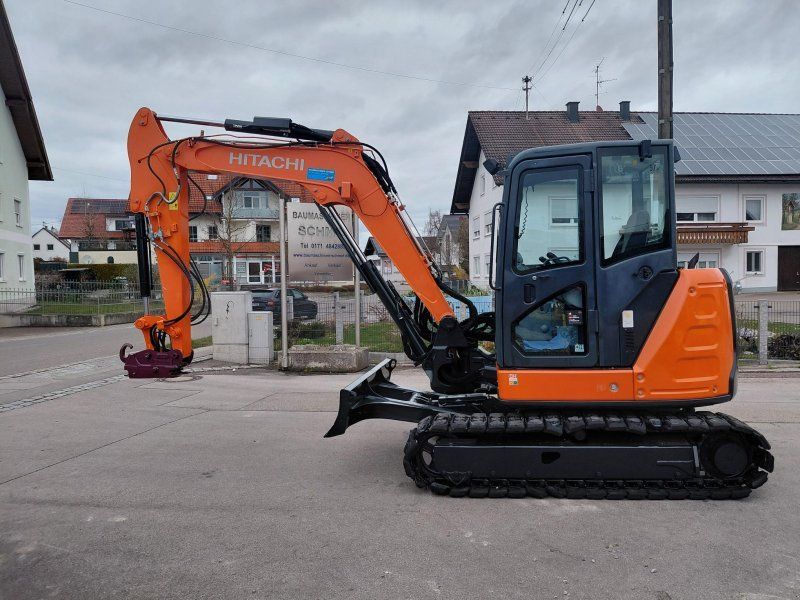 Hitachi ZX 65 5