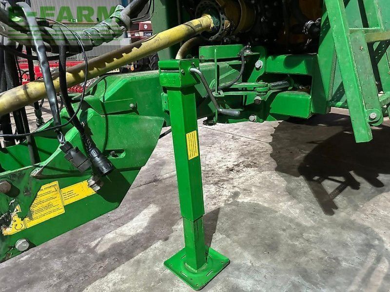 John Deere m732i