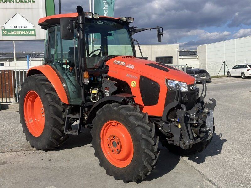 Kubota M5111