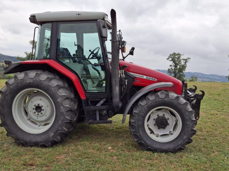 Massey Ferguson 6245