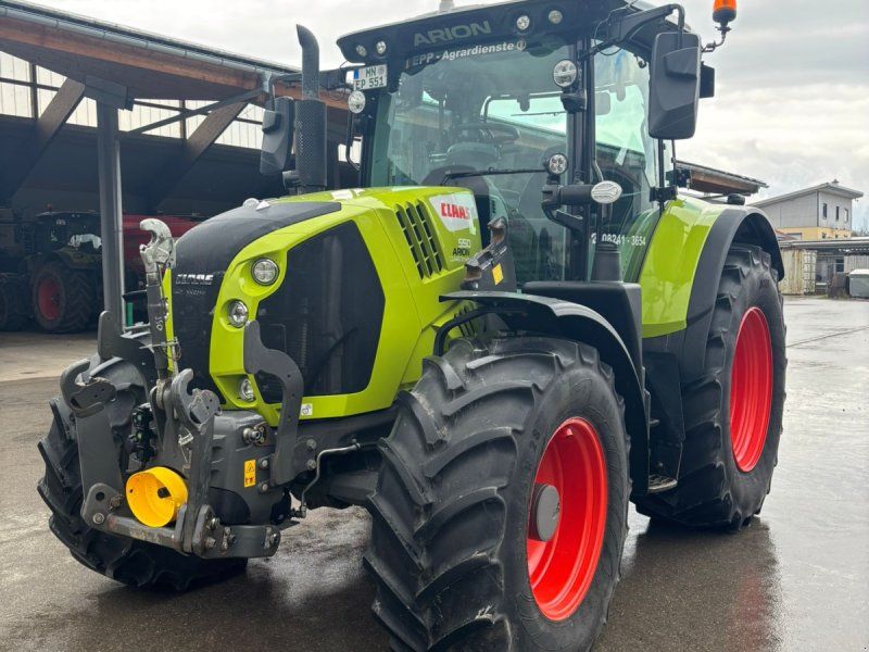 Claas Arion 550