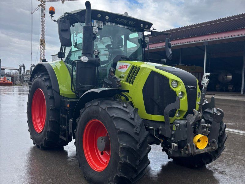 Claas Arion 550