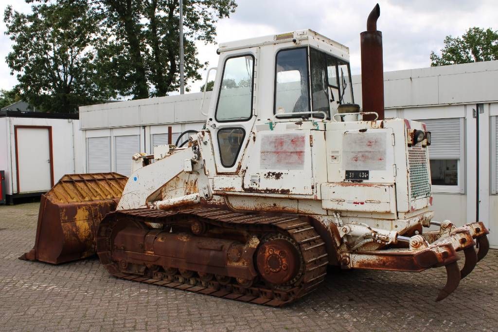 CAT 953