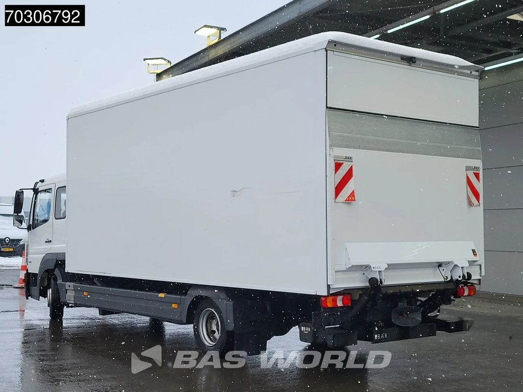 Mercedes Atego 821 4X2 8tonner Automatic crewcab 6 seats 1000kg Ladebordwand Euro 6
