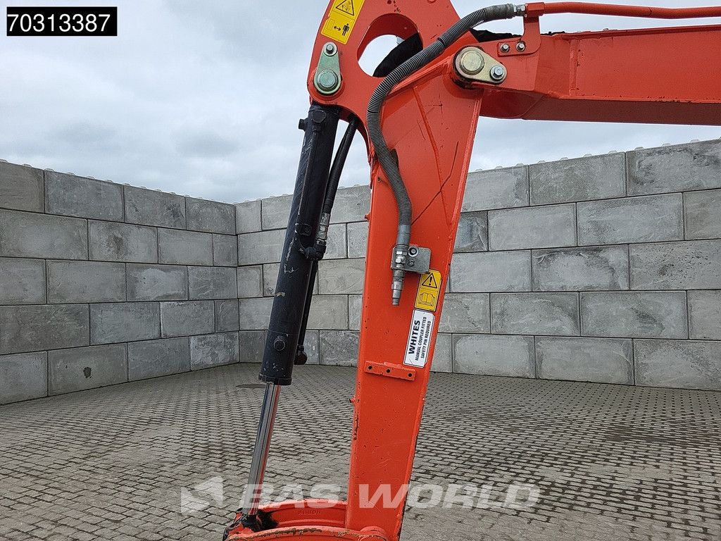 Kubota U50-5 3 Buckets