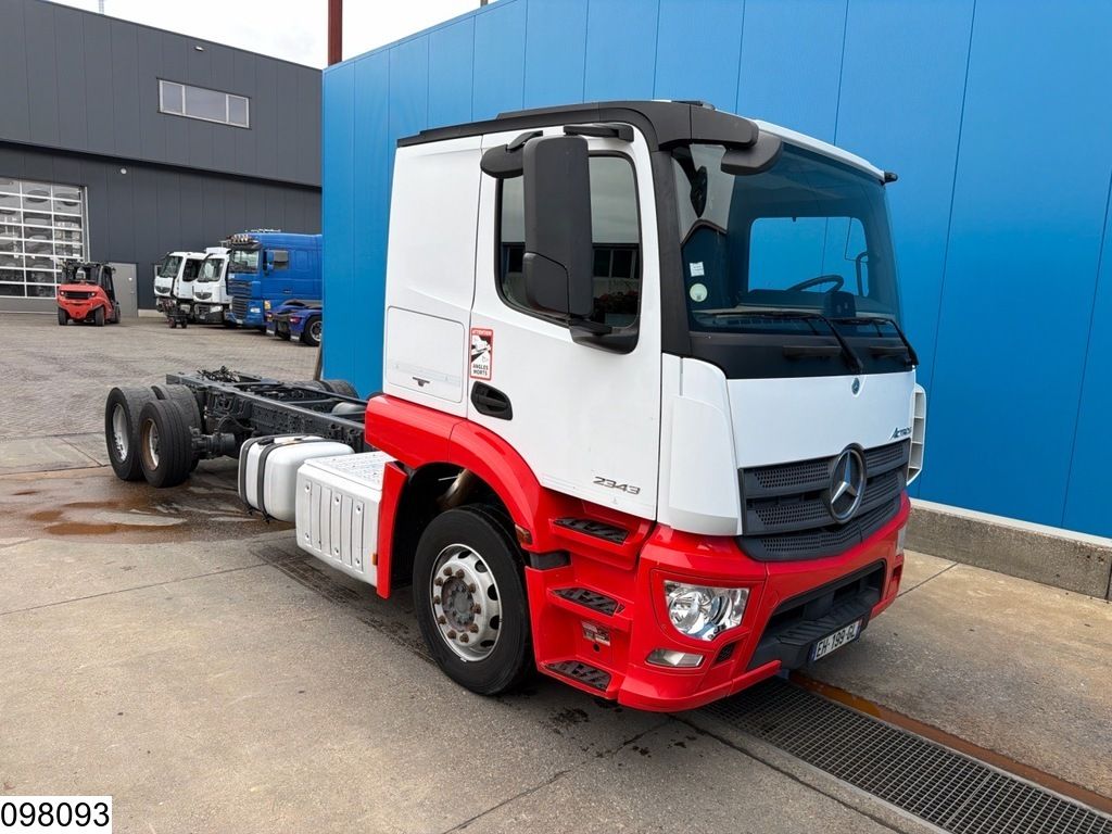 Mercedes Actros 2343
