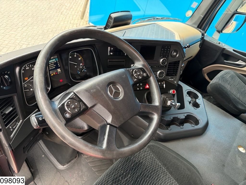 Mercedes Actros 2343