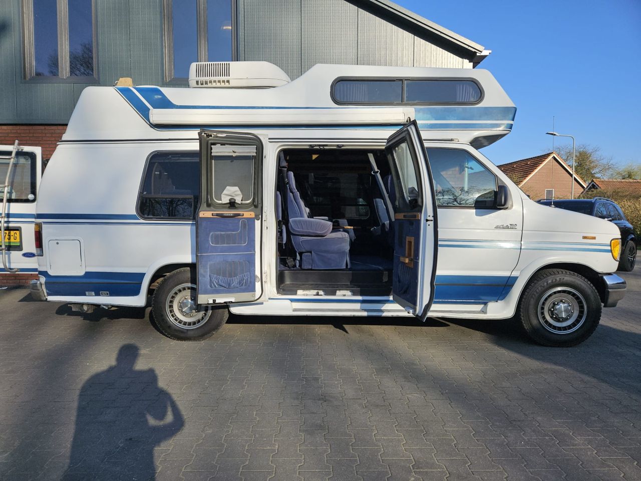 Ford Camper 250E Turtle top