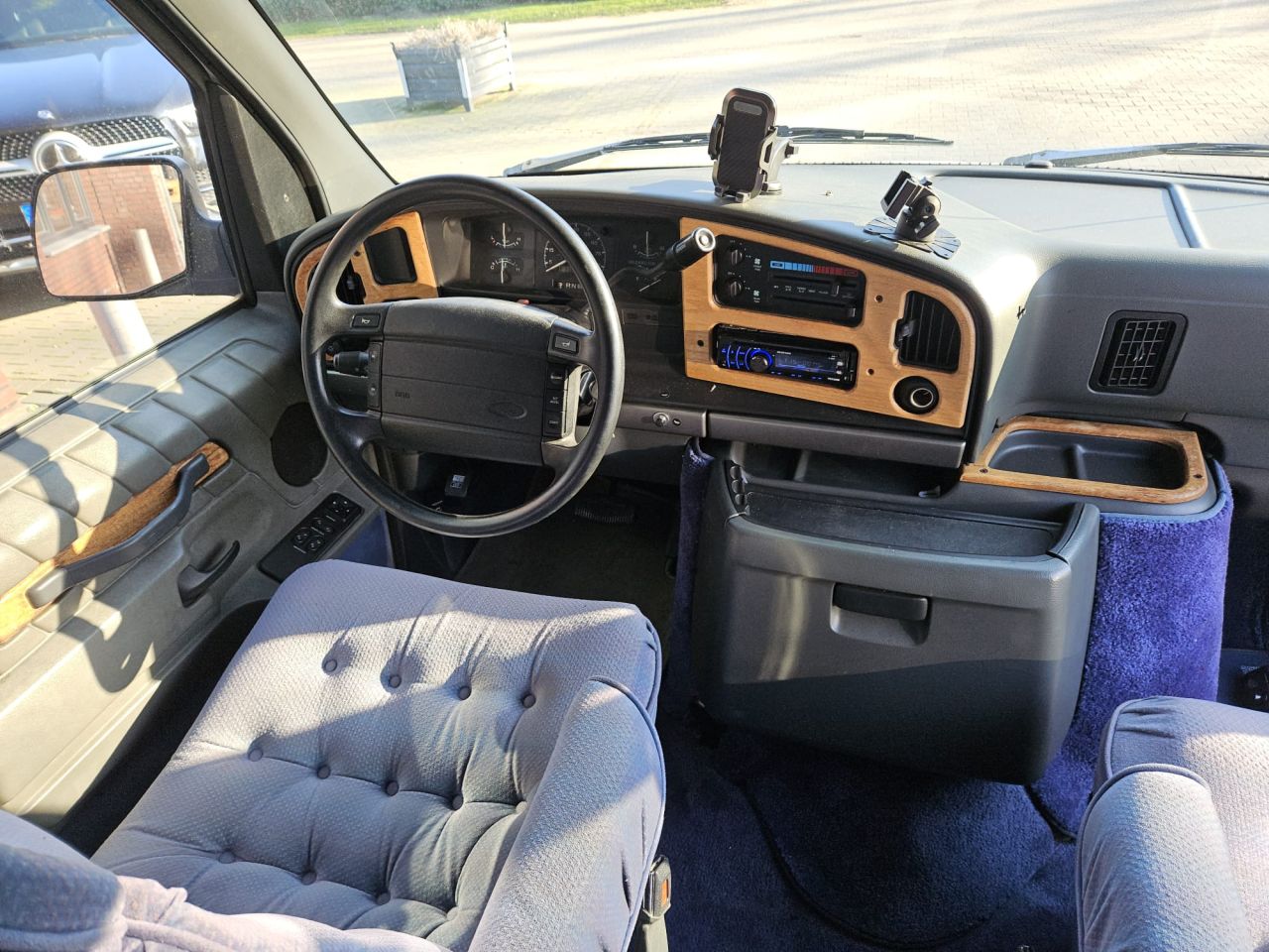 Ford Camper 250E Turtle top