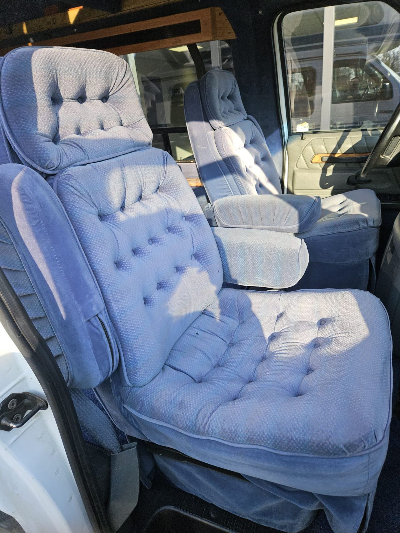 Ford Camper 250E Turtle top