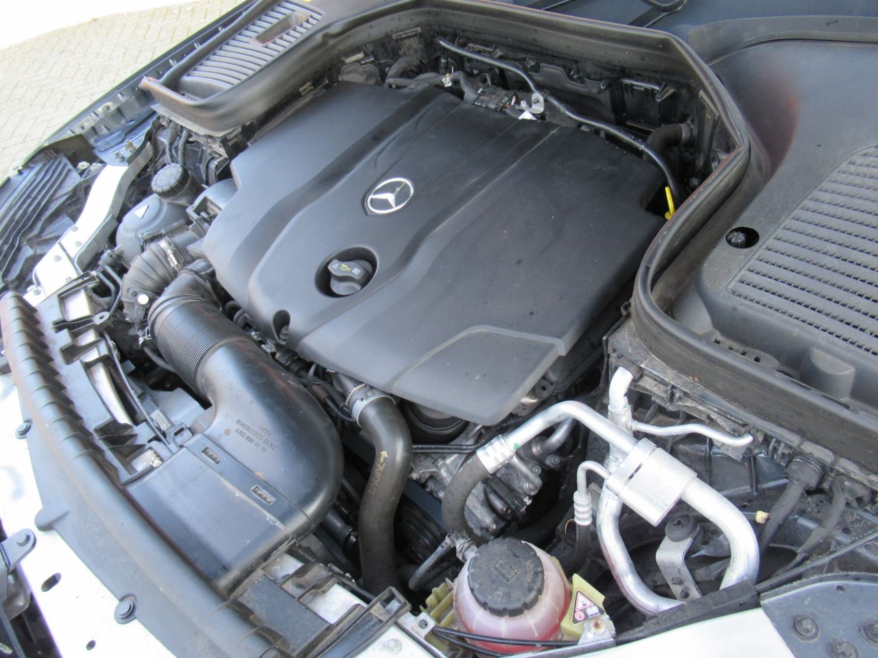 MERCEDES BENZ GLC 220D 4 MATIC 4X4 AUTMAAT AIRCO SCHUIFDAK