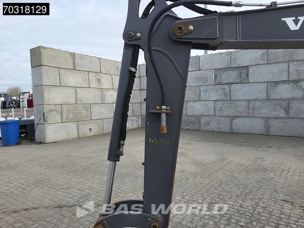 Volvo ECR50 F A/C - 3 Buckets