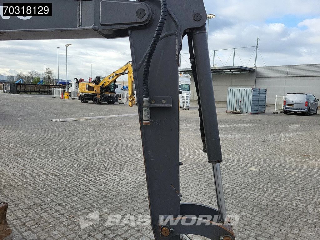 Volvo ECR50 F A/C - 3 Buckets