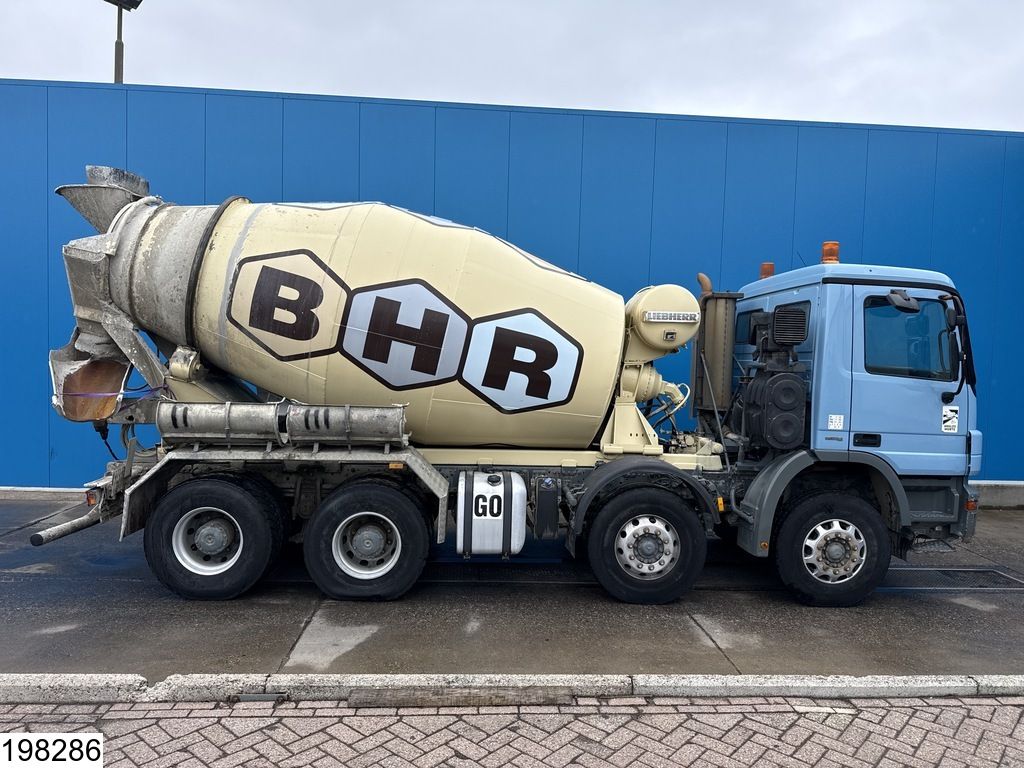 Mercedes Actros 3236 8x4, EPS, Steel suspension, Liebherr