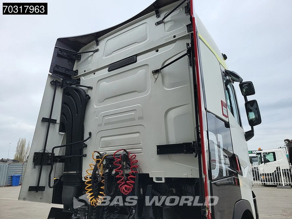 Renault T 440 4X2 HIGH 2xTanks ACC