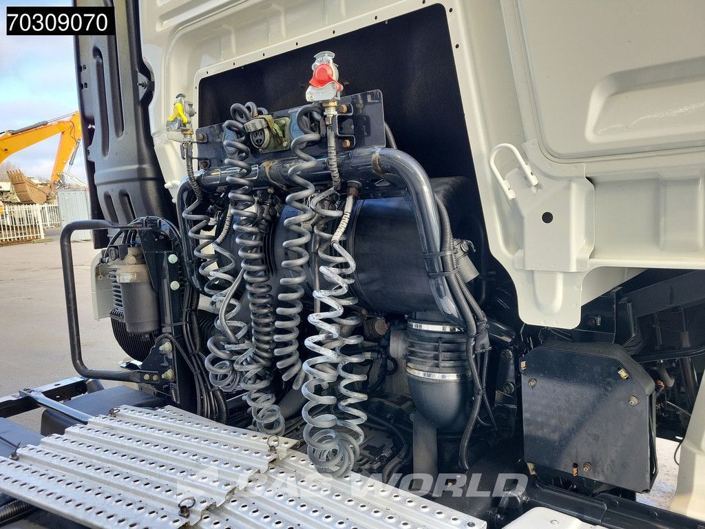 MAN TGS 18.470 4X2 Chassis M! LX Retarder 2xTanks Alcoa's