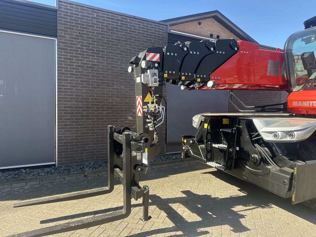 Manitou MRT 3060 360 175Y Verreiker