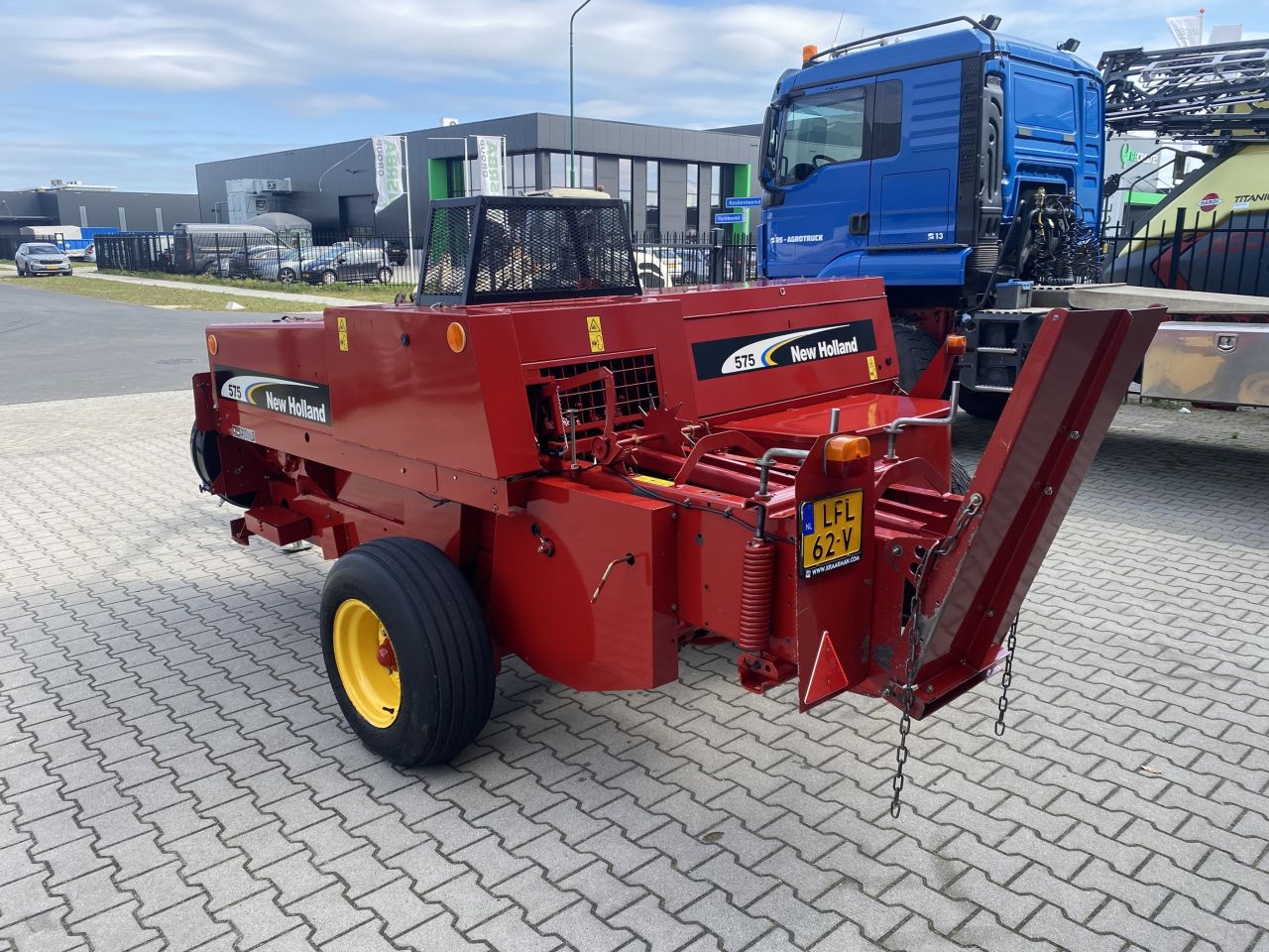 New Holland 575 Balenpers / kleinpakpers