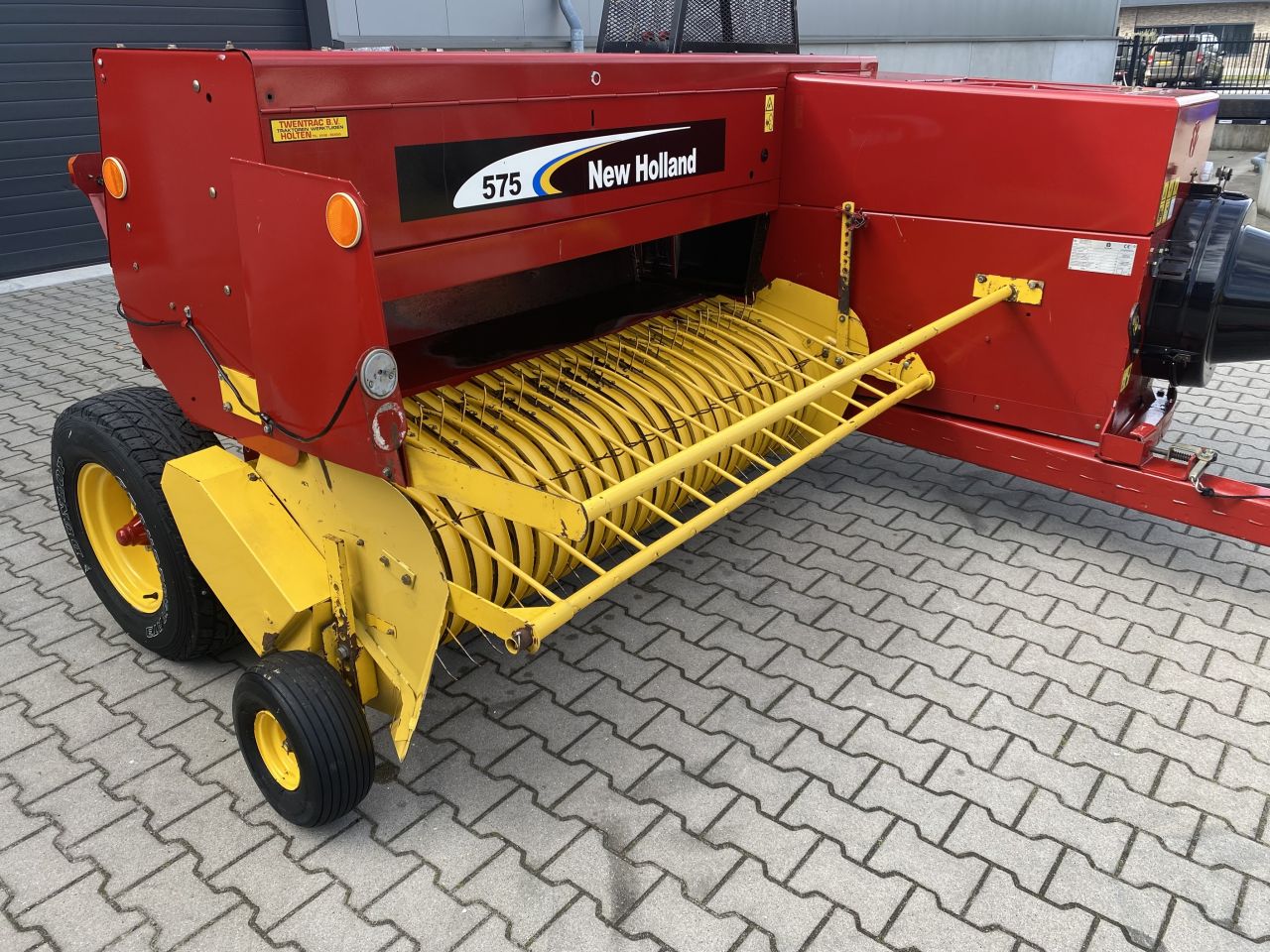 New Holland 575 Balenpers / kleinpakpers