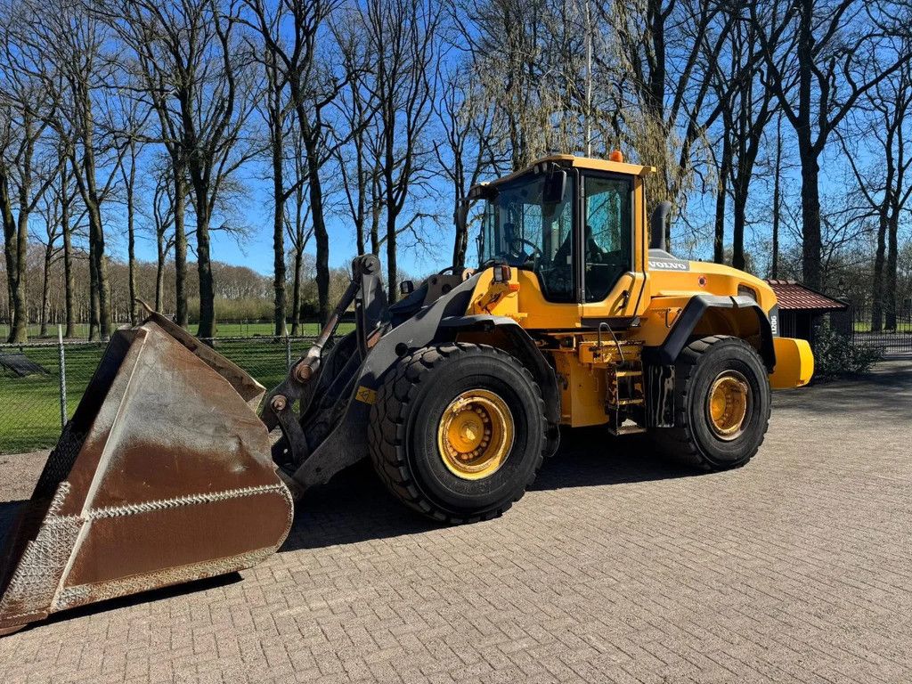 Volvo L120G Shovel loader