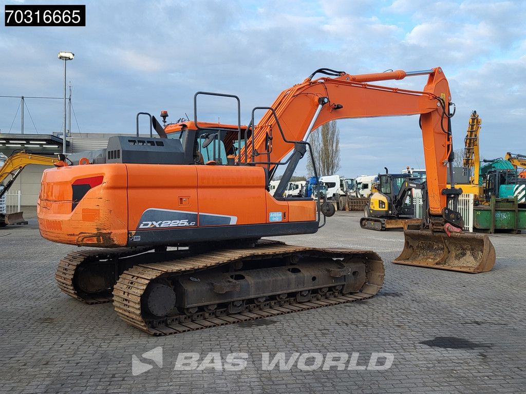 Doosan DX225 LC-5