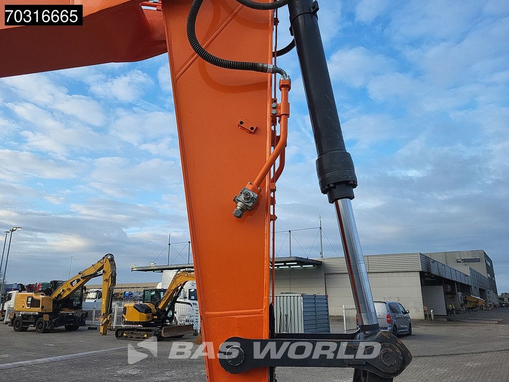 Doosan DX225 LC-5