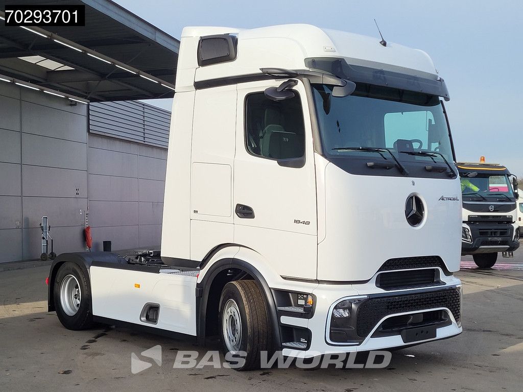 Mercedes Actros L 1848 4X2 NEW! ProCabin-Big 2x tanks Retarder Standclima Navi ACC